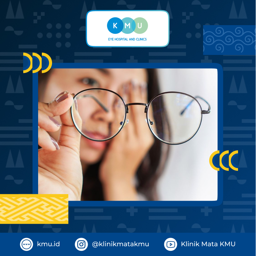 Mitos Kesehatan Mata - Kacamata