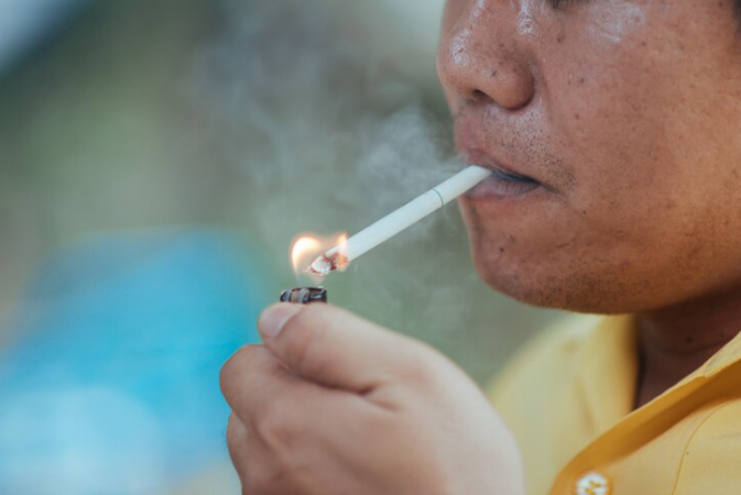 Pengaruh rokok pada mata