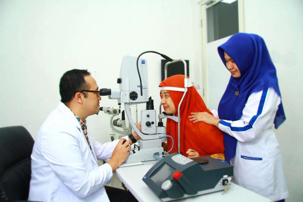 operasi katarak Probolinggo