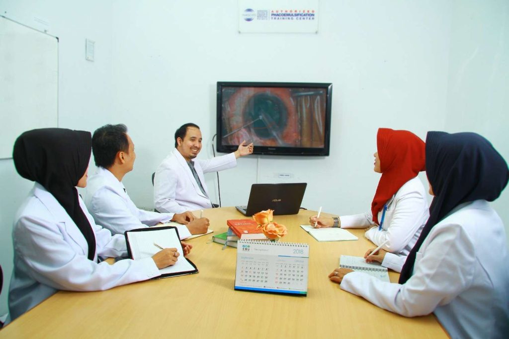 operasi katarak Subang